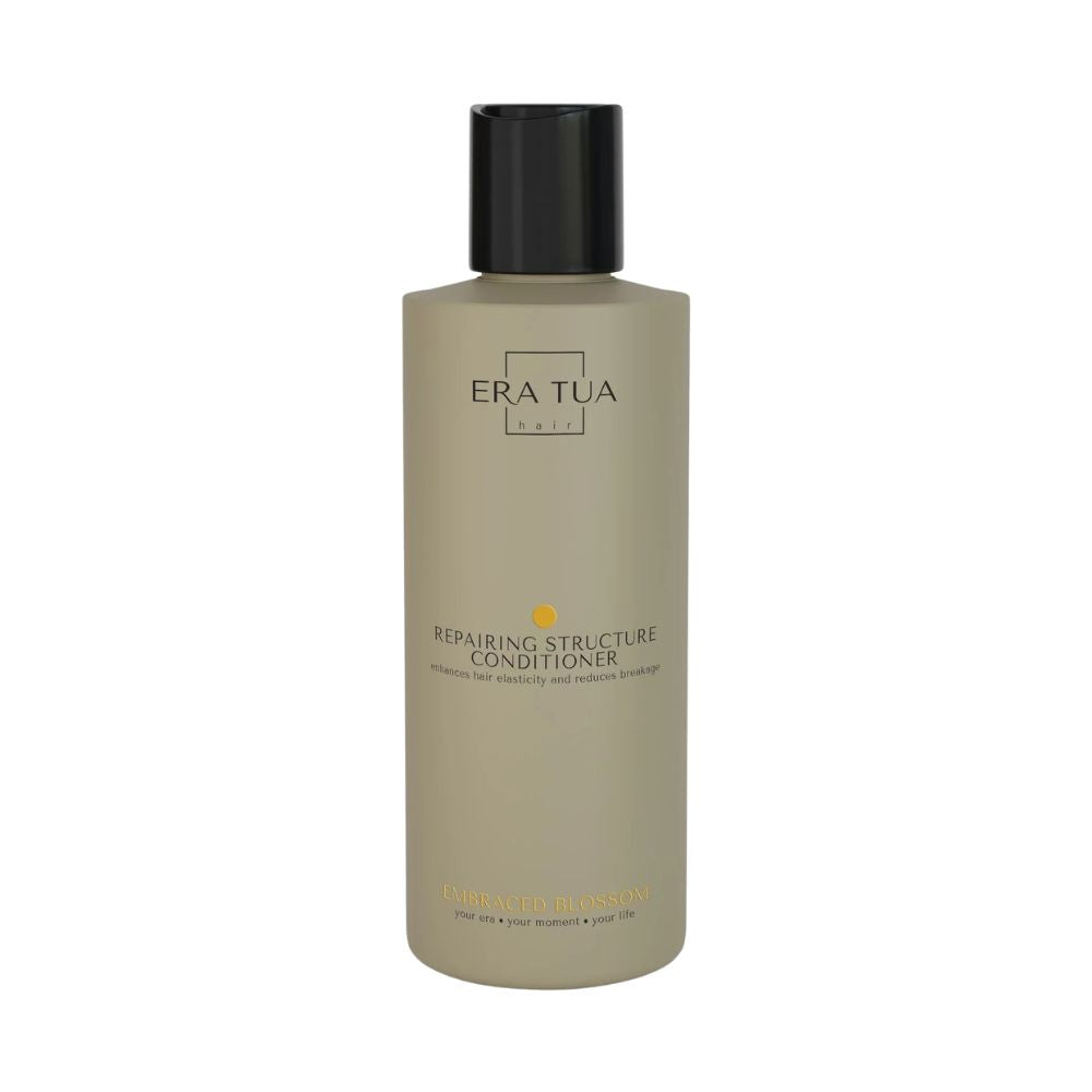 "Era Tua"  Embraced Blossom Conditioner